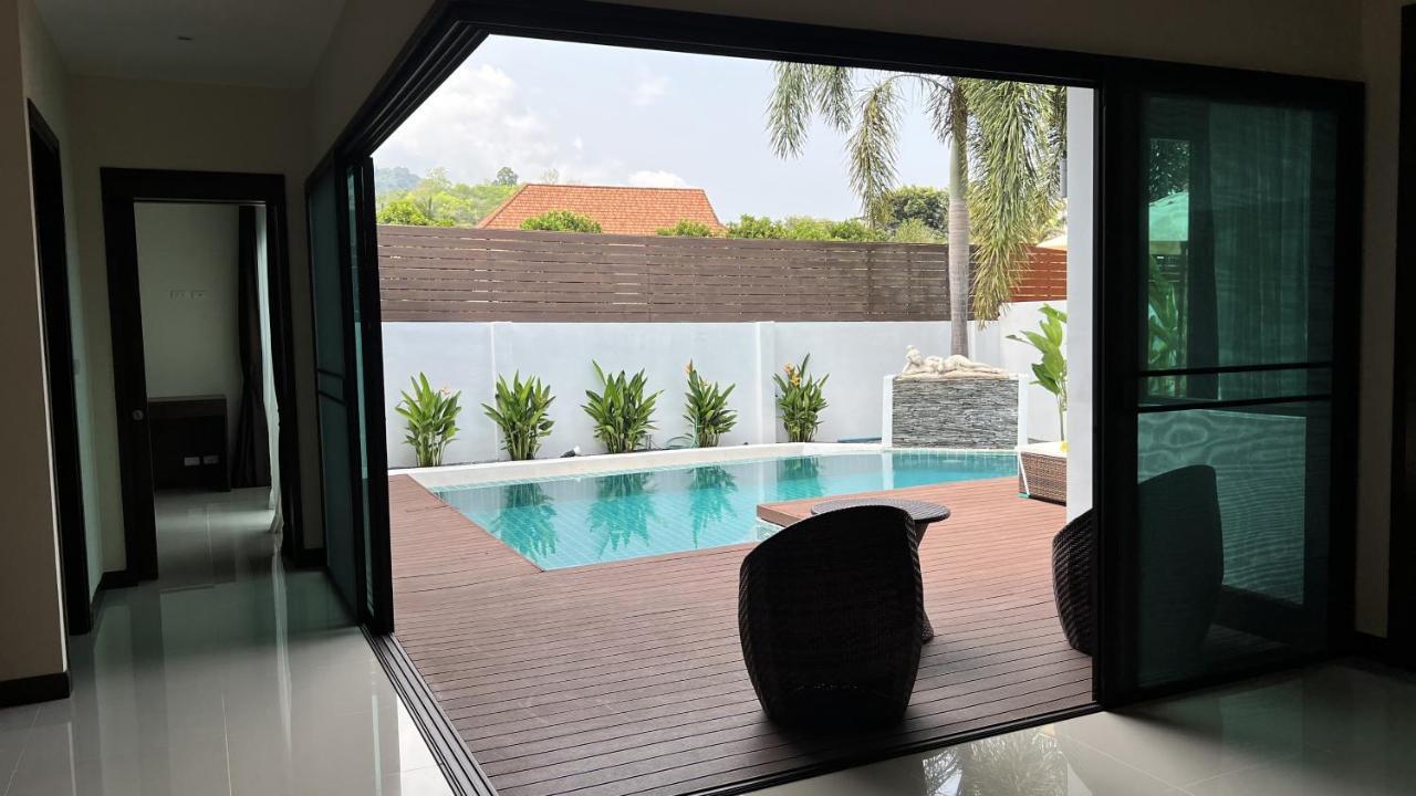 Plunge Tropic Villas 2 Naiharn Rawai Exterior photo